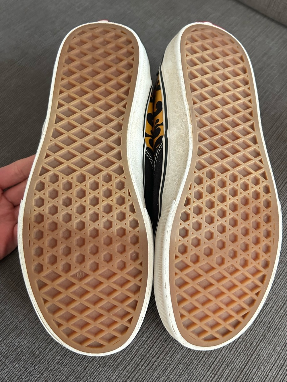 Vans Doheny Flame Low Top Skate Shoes Black Fire Pattern US Youth 6.0 - Picture 7 of 9